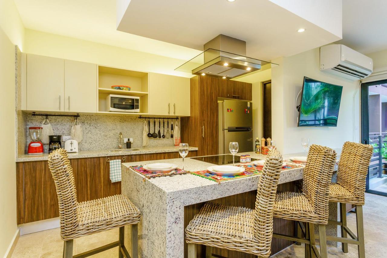 Luxurious Arenis Condo Living By Stella Rentals Playa del Carmen Exterior photo